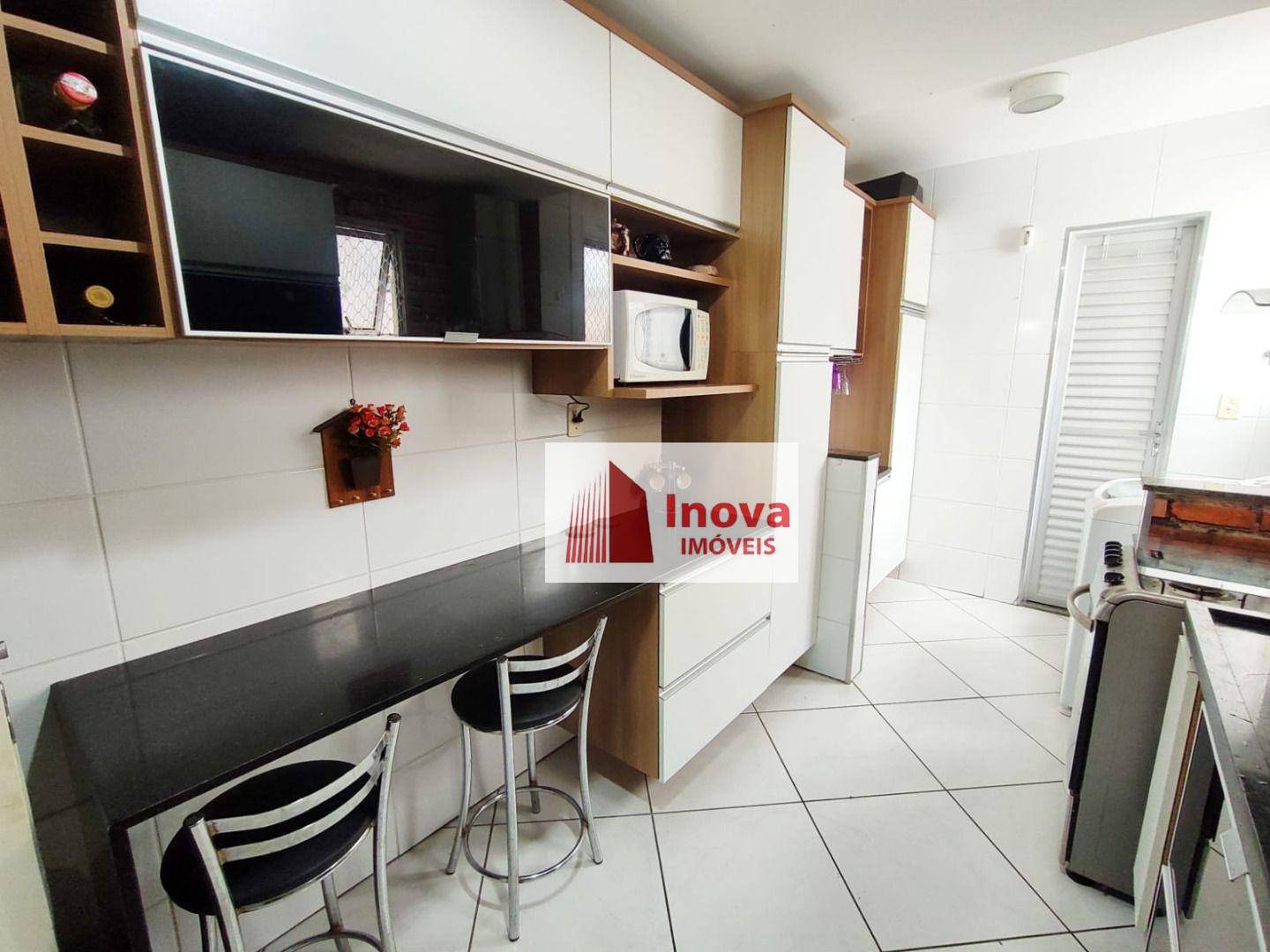 Apartamento à venda com 2 quartos, 75m² - Foto 23