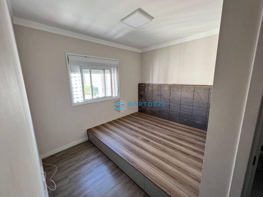 Apartamento à venda com 3 quartos, 115m² - Foto 18