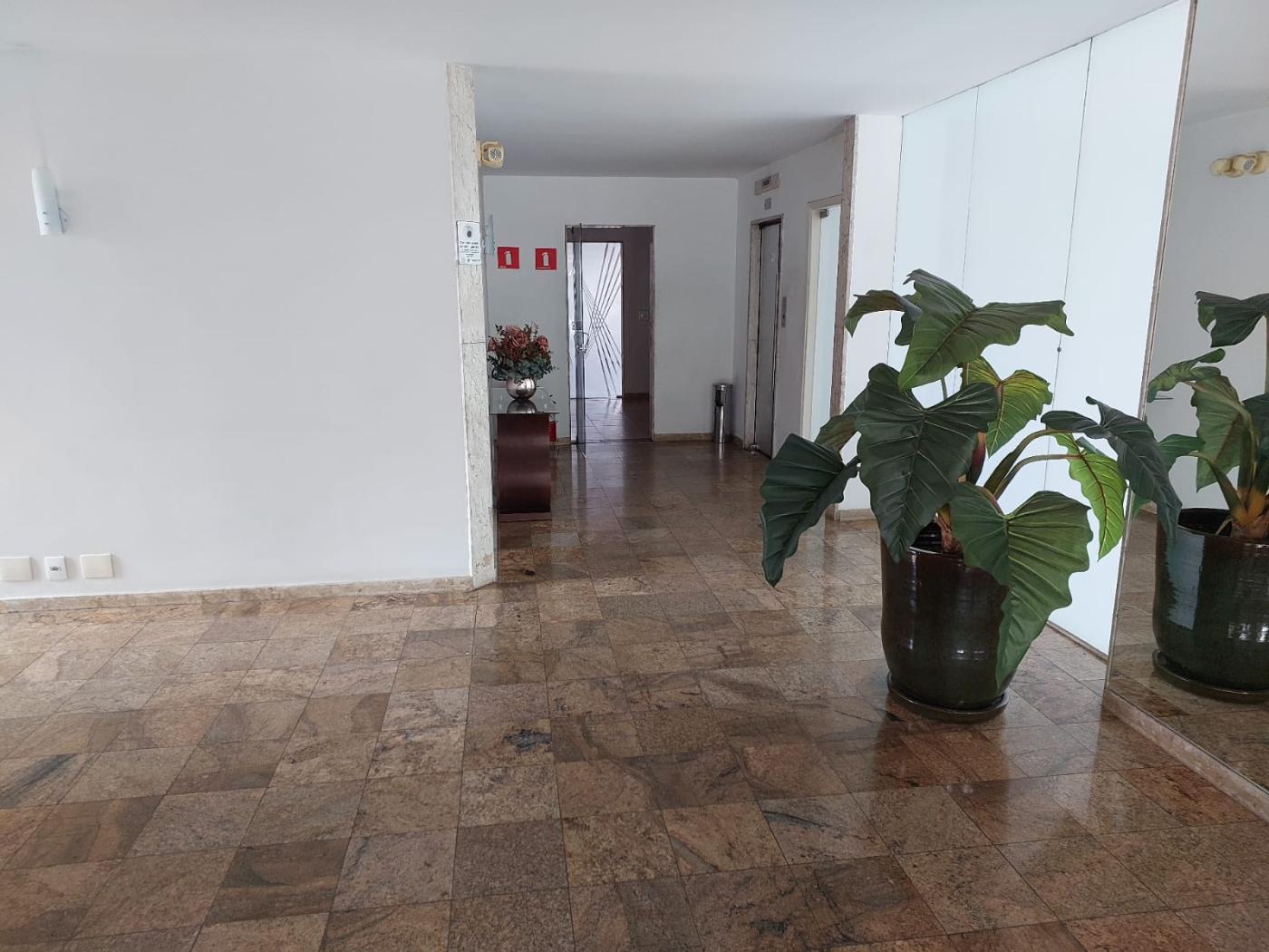 Apartamento à venda com 3 quartos, 110m² - Foto 3