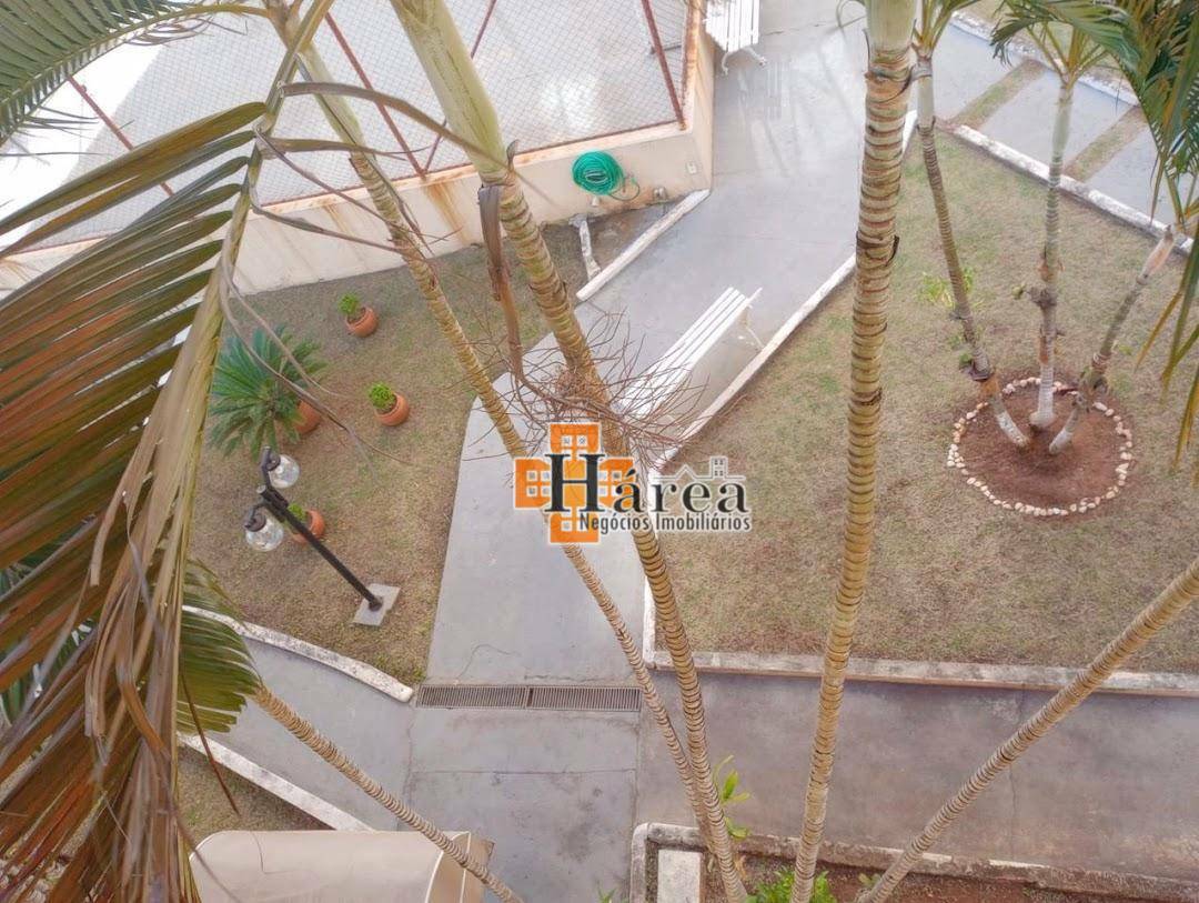 Apartamento à venda com 2 quartos, 64m² - Foto 7