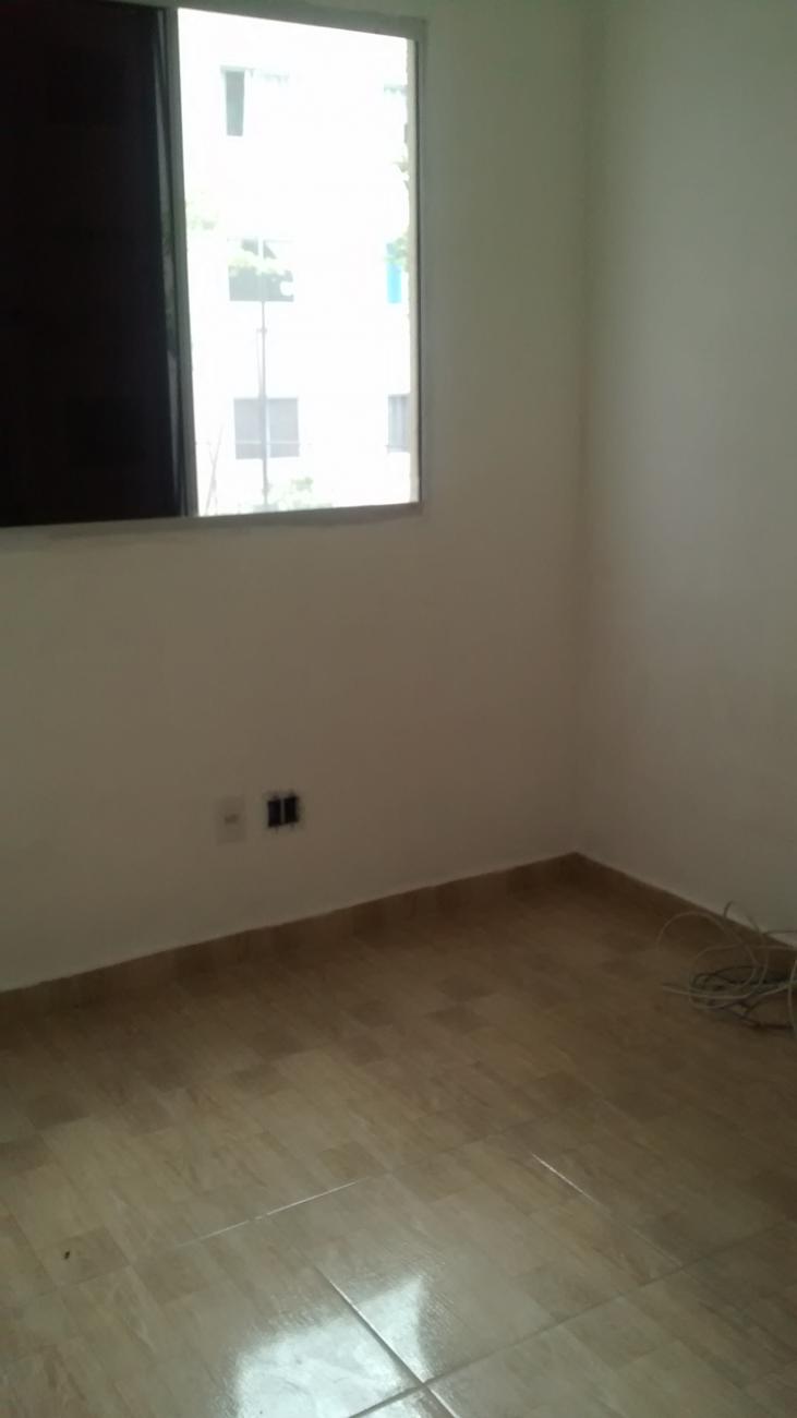 Apartamento para alugar com 2 quartos, 40m² - Foto 9