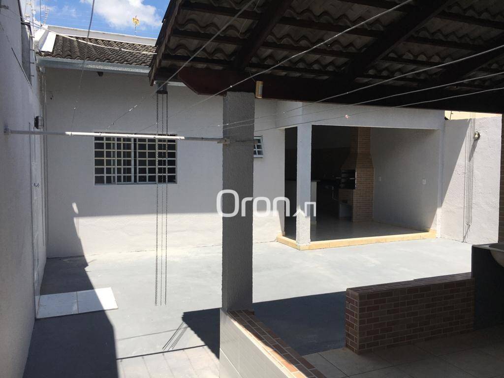 Casa à venda com 3 quartos, 172m² - Foto 8