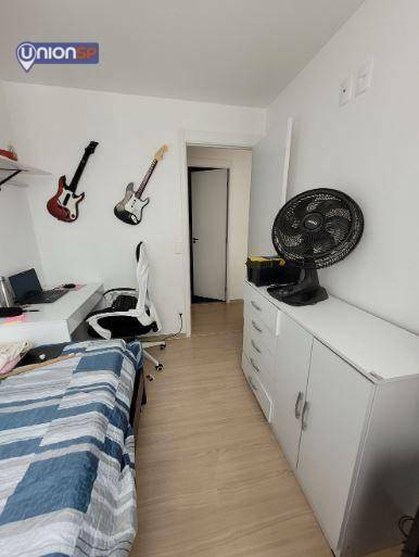 Apartamento à venda com 2 quartos, 45m² - Foto 10