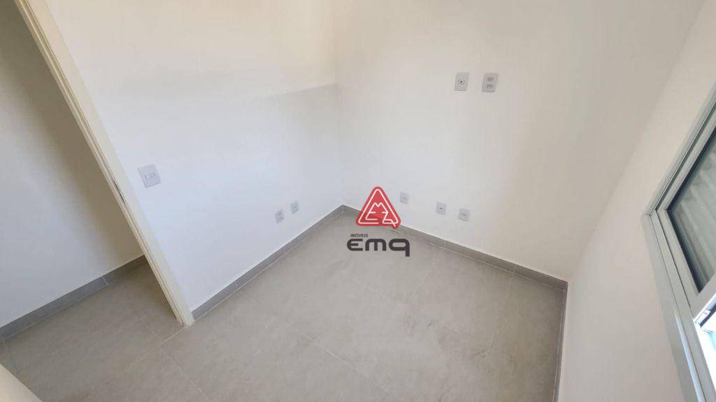 Apartamento para alugar com 2 quartos, 40m² - Foto 11