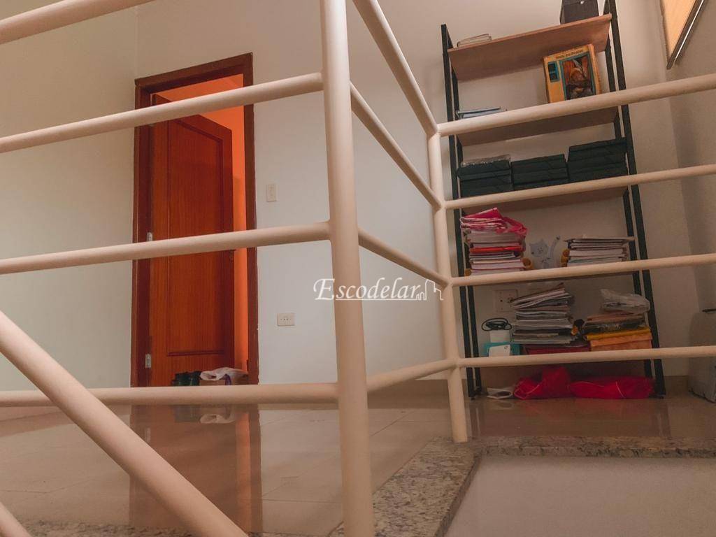 Sobrado à venda com 3 quartos, 275m² - Foto 11