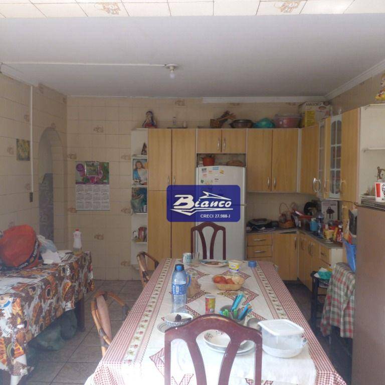 Sobrado à venda com 3 quartos, 220m² - Foto 6