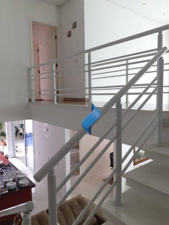 Casa de Condomínio à venda com 3 quartos, 250m² - Foto 16