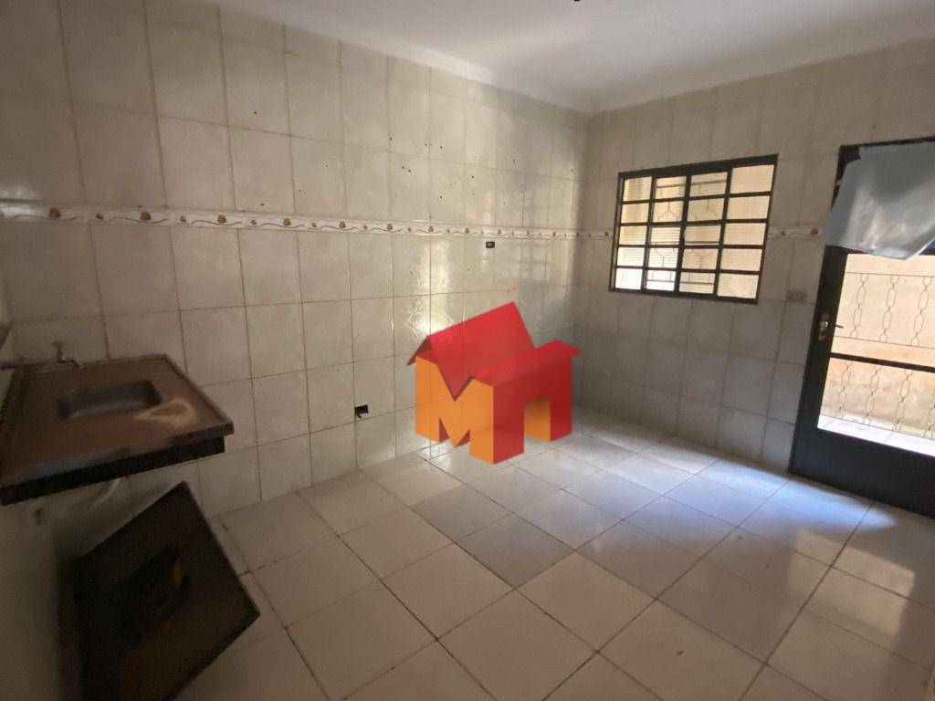 Casa à venda com 3 quartos, 150m² - Foto 6