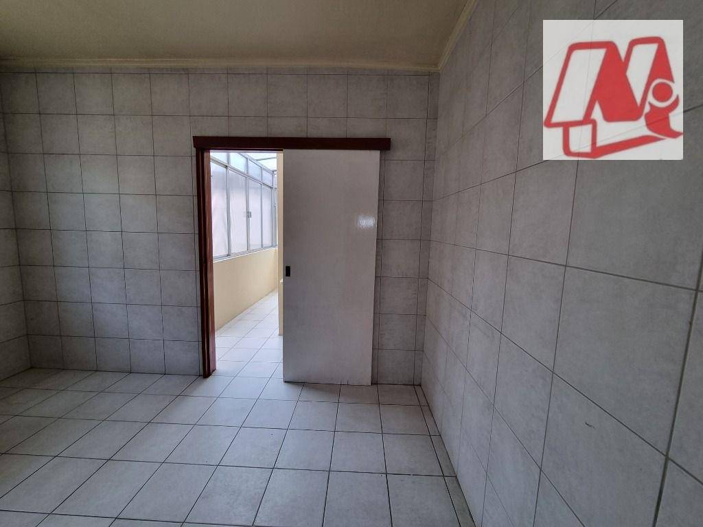 Apartamento para alugar com 2 quartos, 70m² - Foto 20