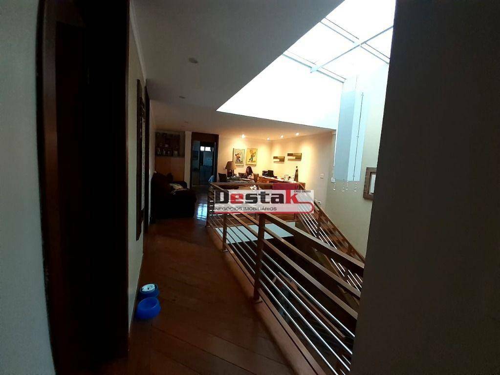 Sobrado à venda com 4 quartos, 580m² - Foto 9