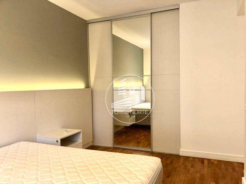 Apartamento para alugar com 2 quartos, 112m² - Foto 29