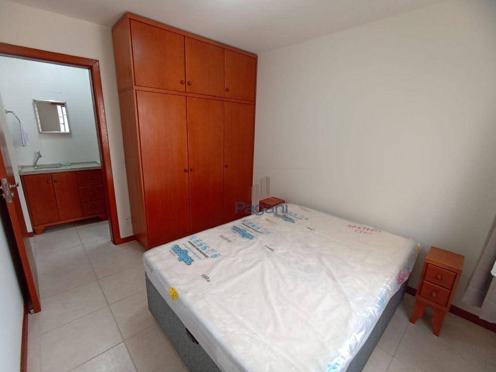 Apartamento para alugar com 2 quartos, 42m² - Foto 4