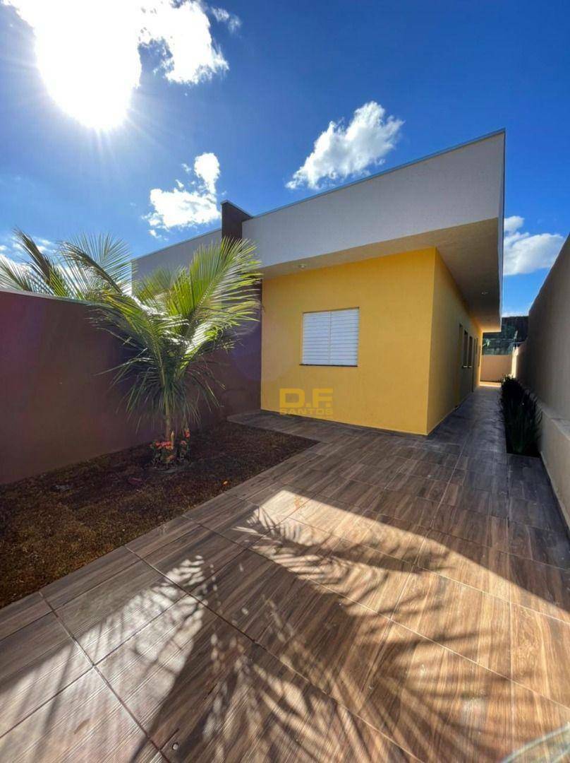 Casa à venda com 2 quartos, 50m² - Foto 3