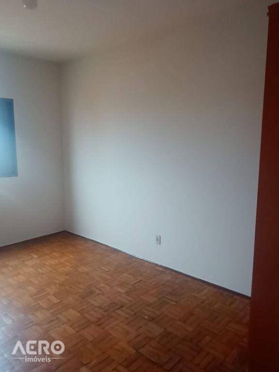 Apartamento à venda com 1 quarto, 40m² - Foto 11