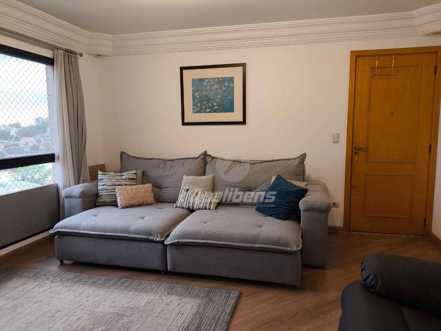 Apartamento à venda com 3 quartos, 106m² - Foto 2