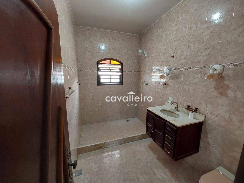 Casa de Condomínio à venda com 5 quartos, 244m² - Foto 25