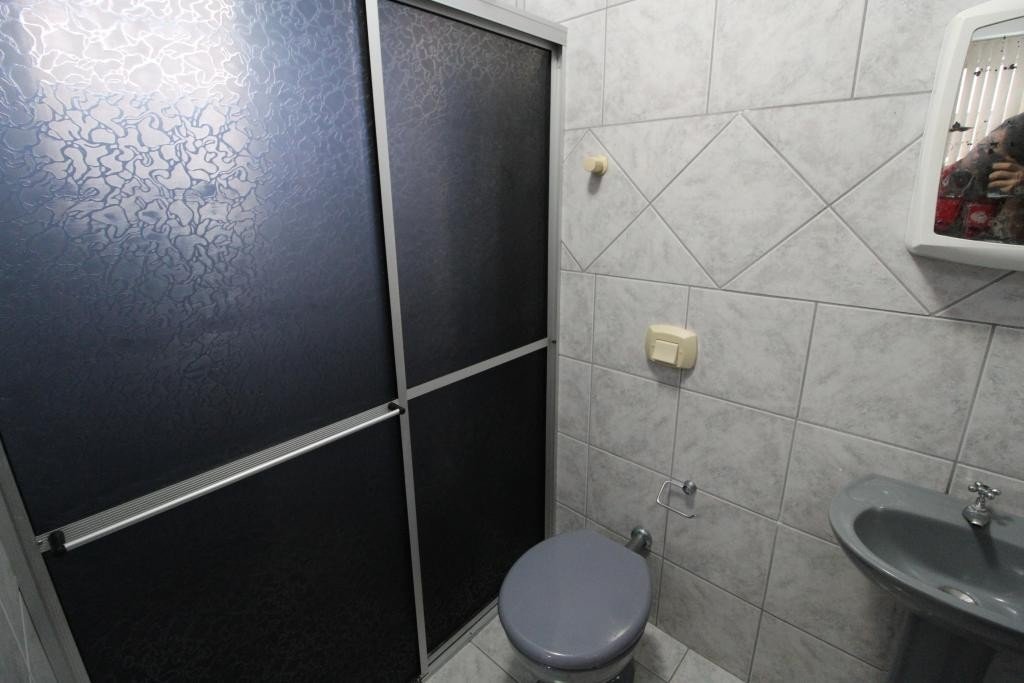 Apartamento para alugar com 2 quartos, 75m² - Foto 9