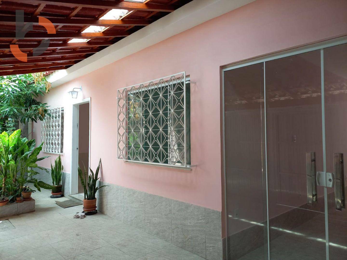 Casa à venda com 2 quartos, 200m² - Foto 19