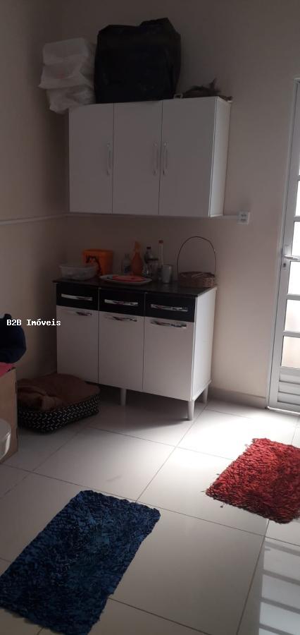 Casa à venda com 2 quartos, 173m² - Foto 17