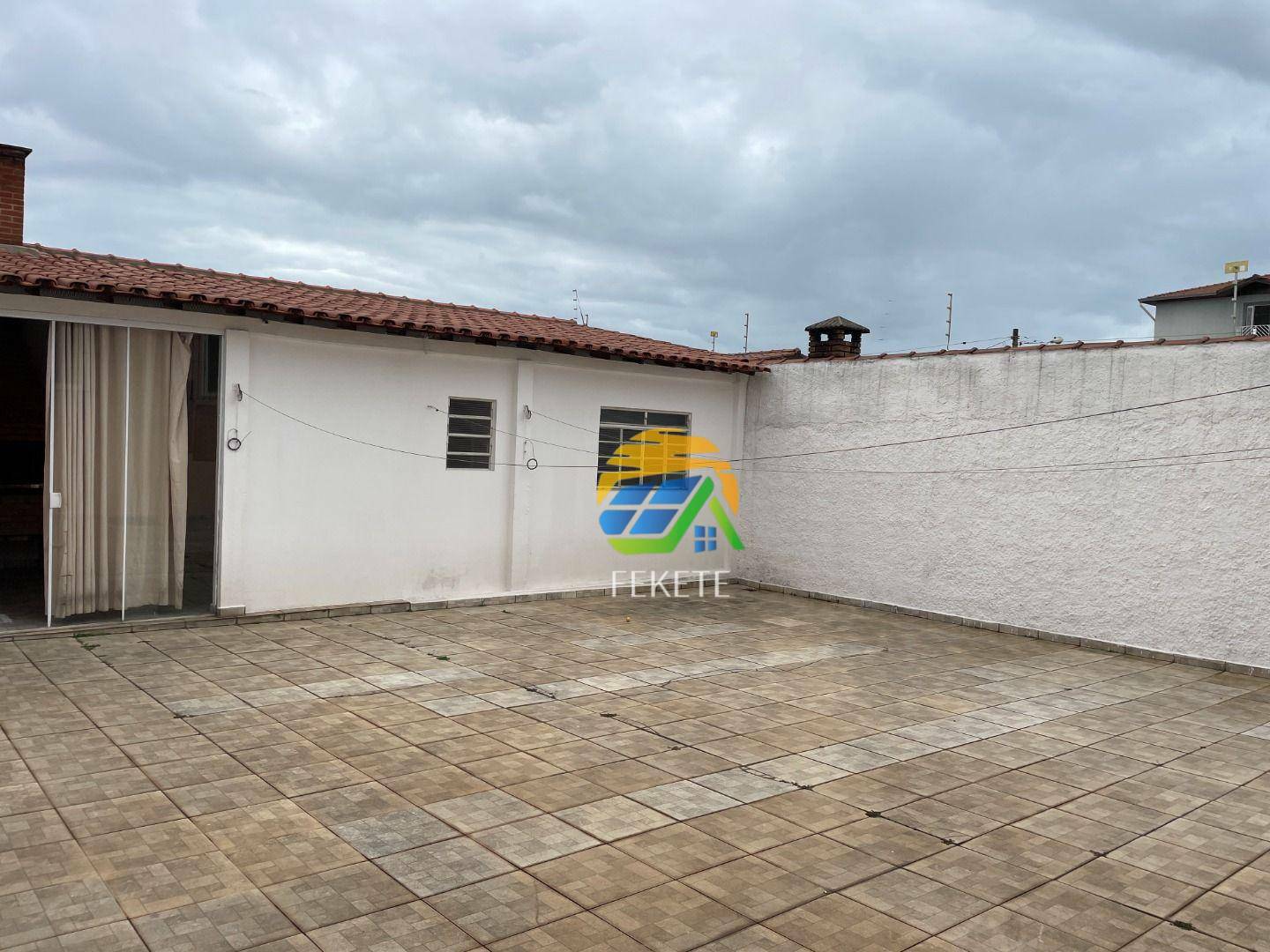 Casa à venda com 3 quartos, 151m² - Foto 5