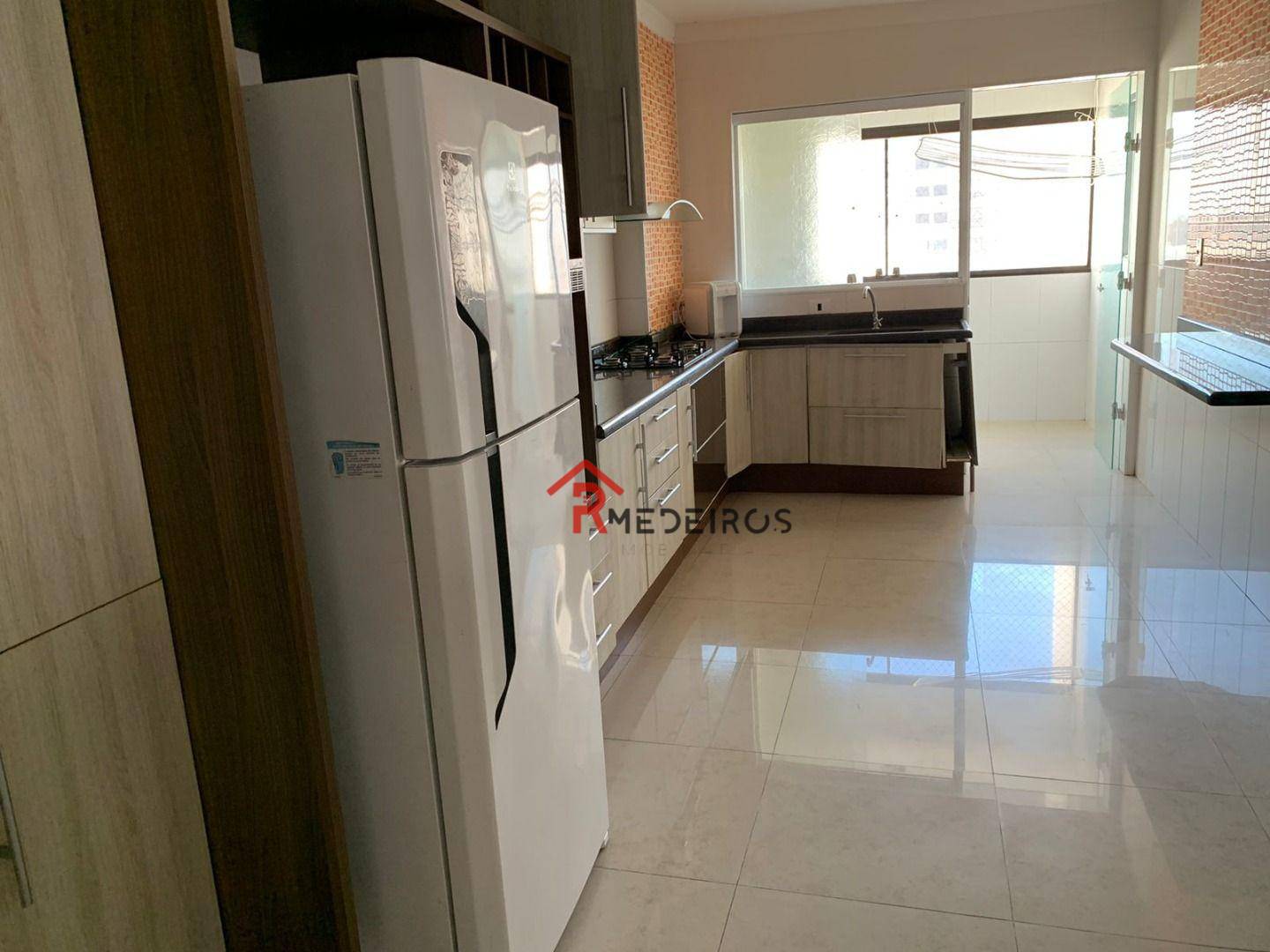 Apartamento à venda com 3 quartos, 110m² - Foto 27