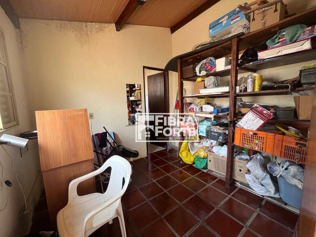 Casa à venda com 3 quartos, 179m² - Foto 25