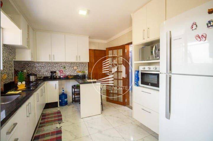 Apartamento à venda com 3 quartos, 85m² - Foto 20