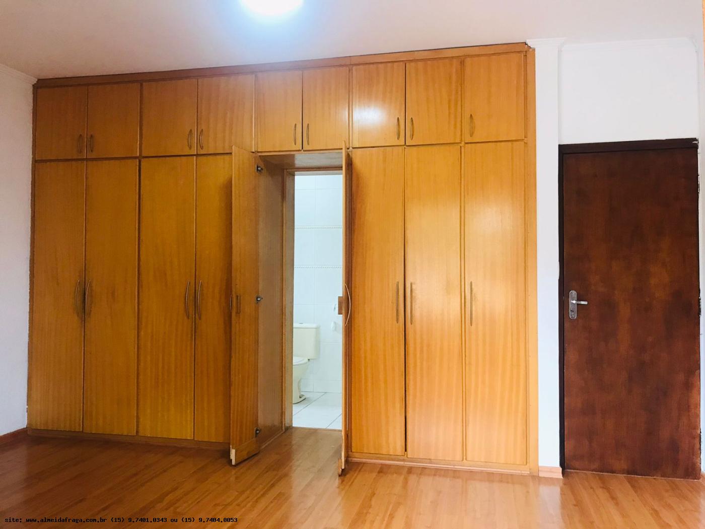 Casa para alugar com 4 quartos, 234m² - Foto 11