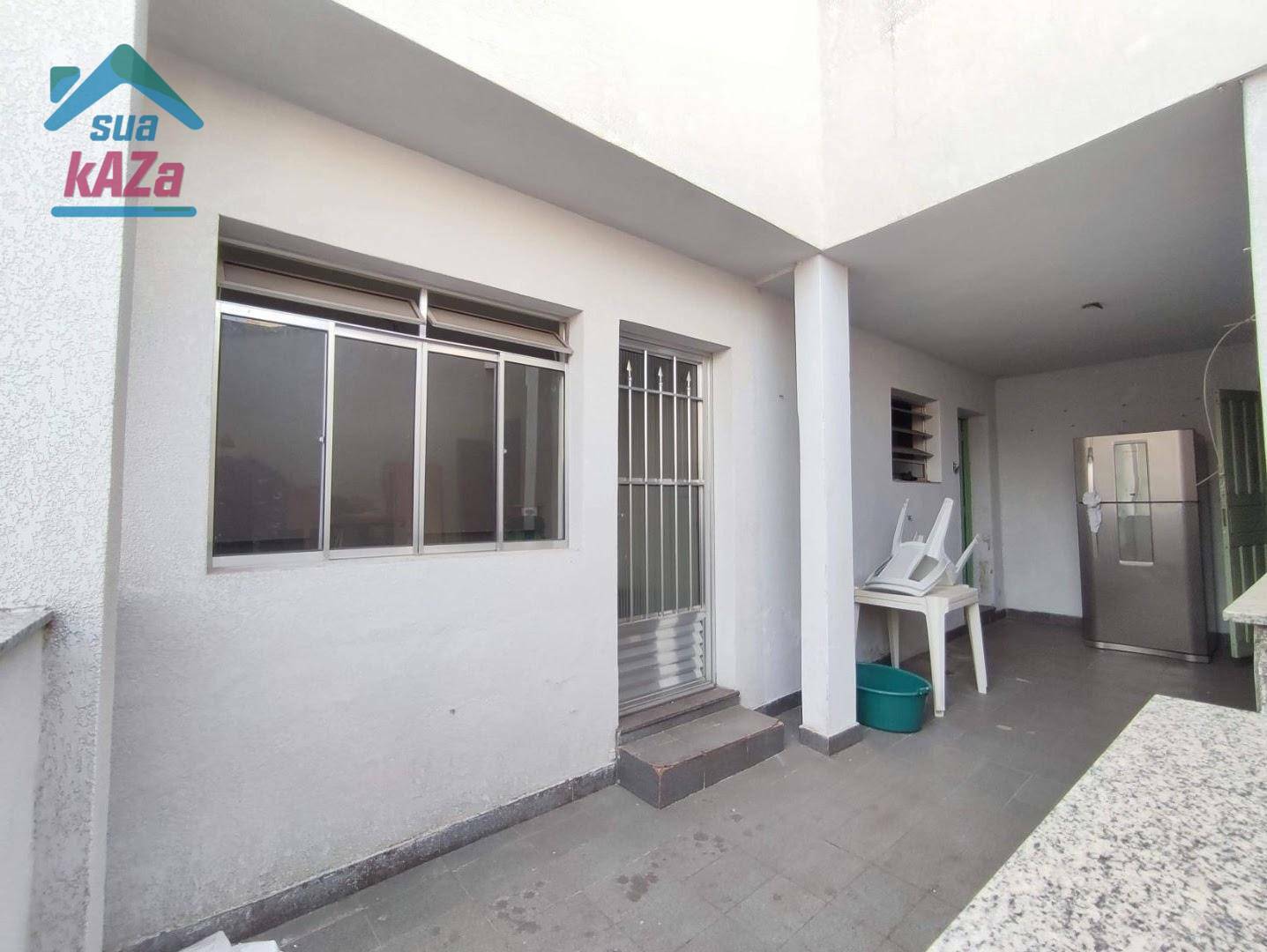 Sobrado à venda com 3 quartos, 300m² - Foto 33