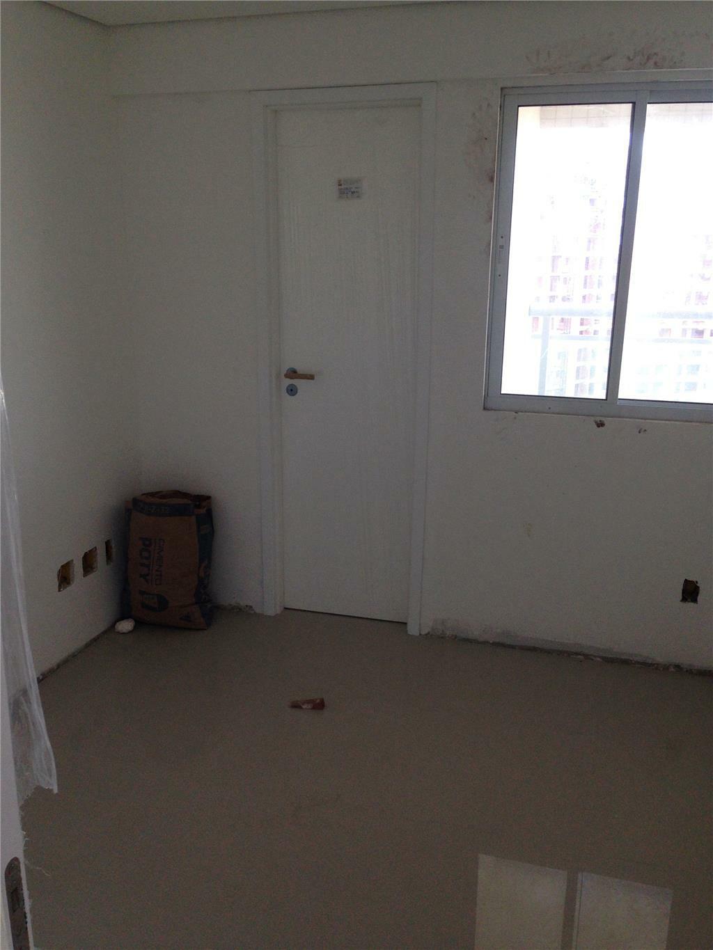 Apartamento à venda com 3 quartos, 130m² - Foto 17