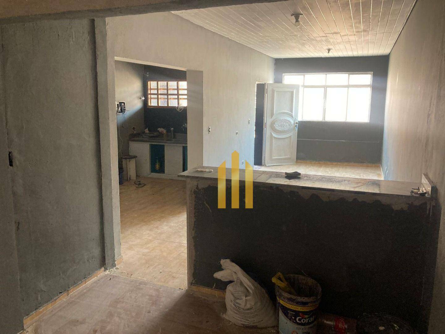 Casa para alugar com 2 quartos, 90m² - Foto 12