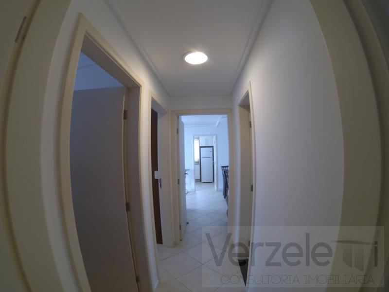 Apartamento à venda com 3 quartos, 127m² - Foto 11