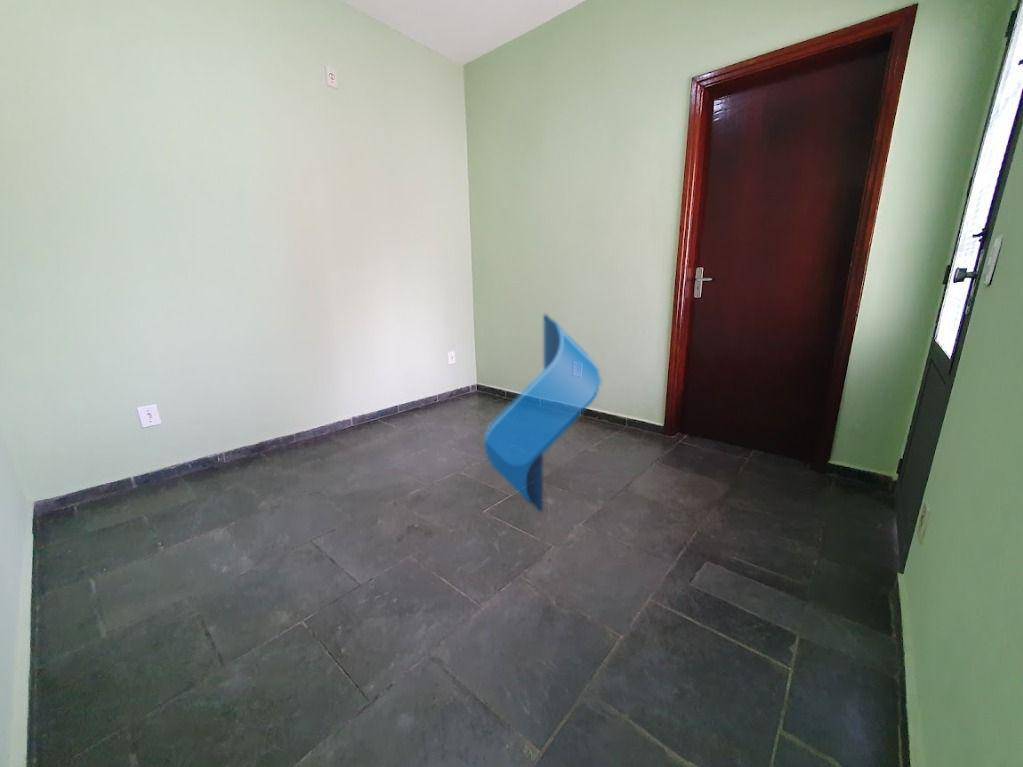 Casa para alugar com 2 quartos, 103m² - Foto 23