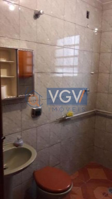 Casa à venda com 3 quartos, 150m² - Foto 5