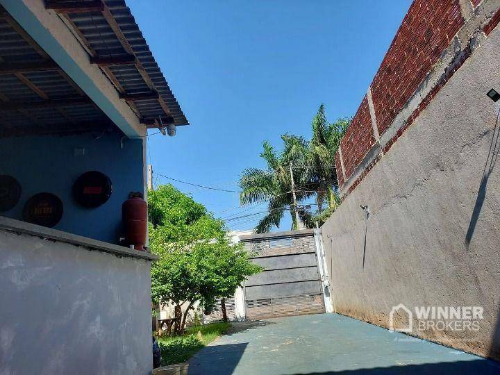 Sobrado à venda com 4 quartos, 120m² - Foto 2