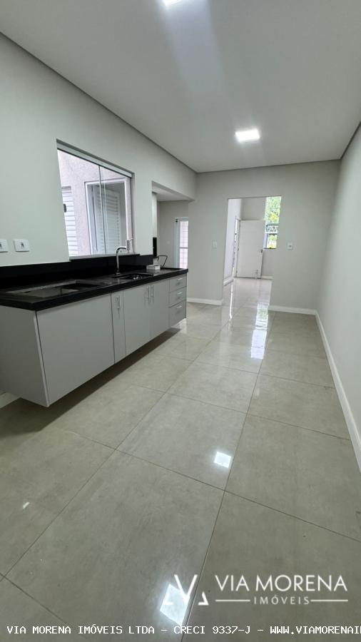 Casa à venda com 3 quartos, 180m² - Foto 7