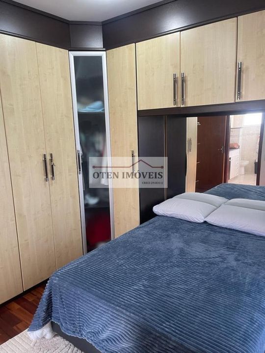 Casa de Condomínio à venda com 4 quartos, 260m² - Foto 12