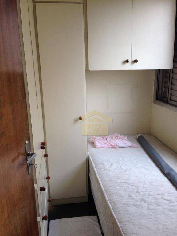 Apartamento à venda com 3 quartos, 82m² - Foto 8