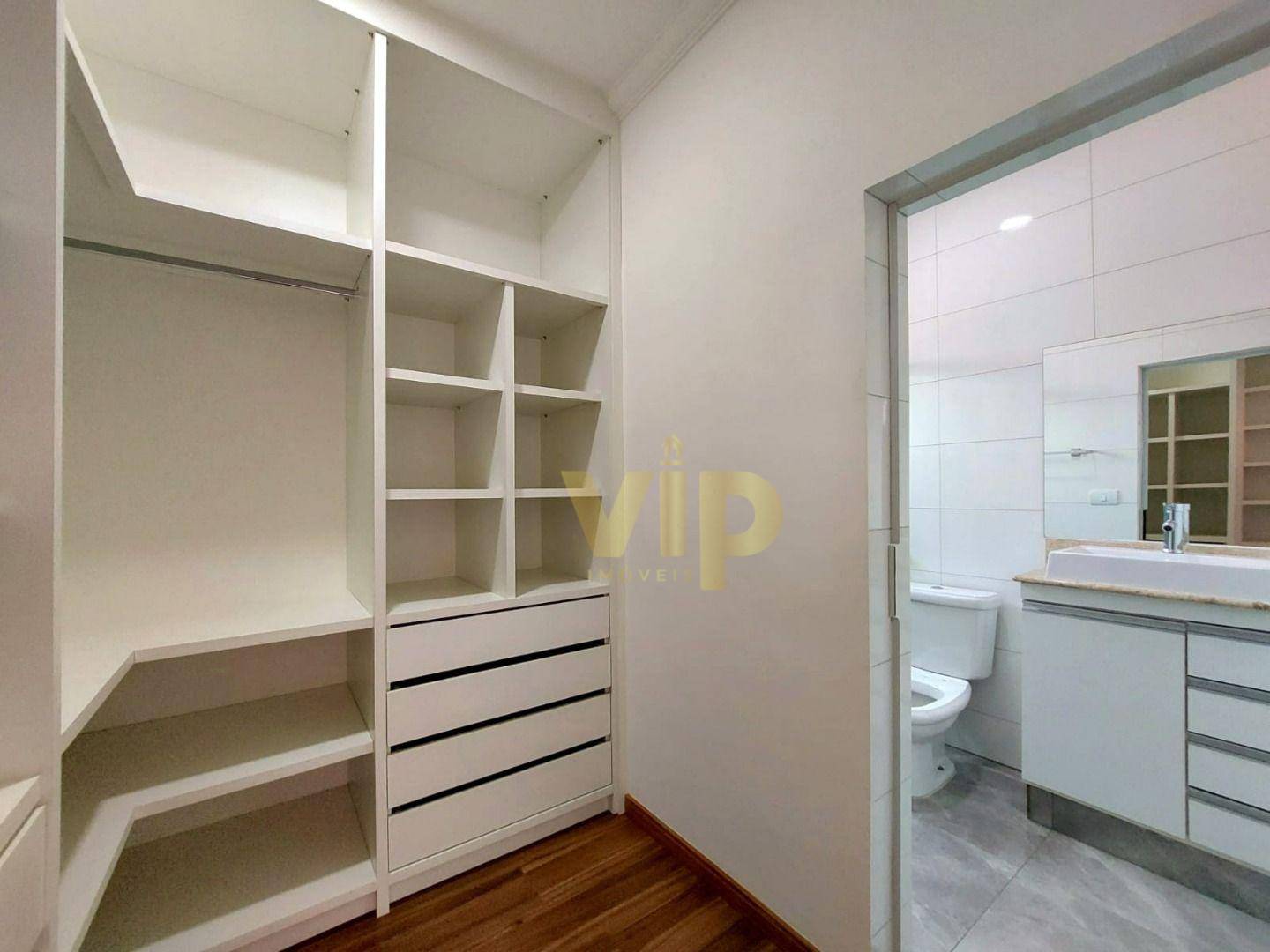 Casa à venda com 3 quartos, 220m² - Foto 5