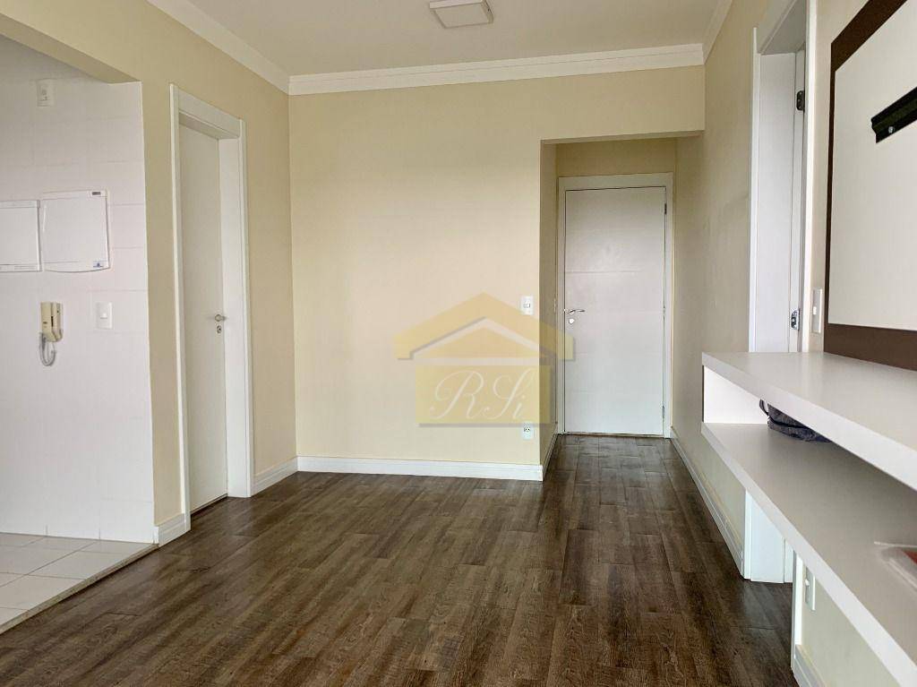 Apartamento à venda com 1 quarto, 50m² - Foto 3