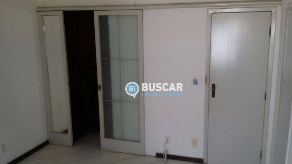 Apartamento à venda com 3 quartos, 140m² - Foto 24