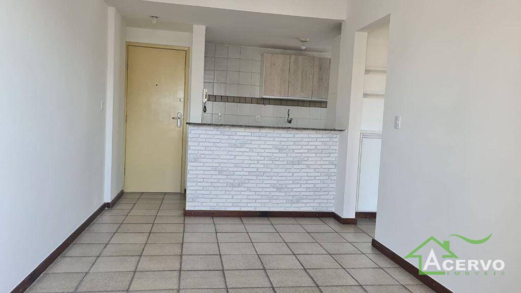 Apartamento à venda com 1 quarto, 62m² - Foto 10