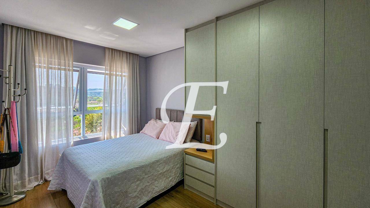 Apartamento à venda com 2 quartos, 67m² - Foto 29