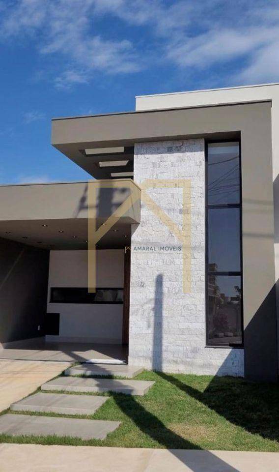 Casa de Condomínio à venda com 3 quartos, 145m² - Foto 1