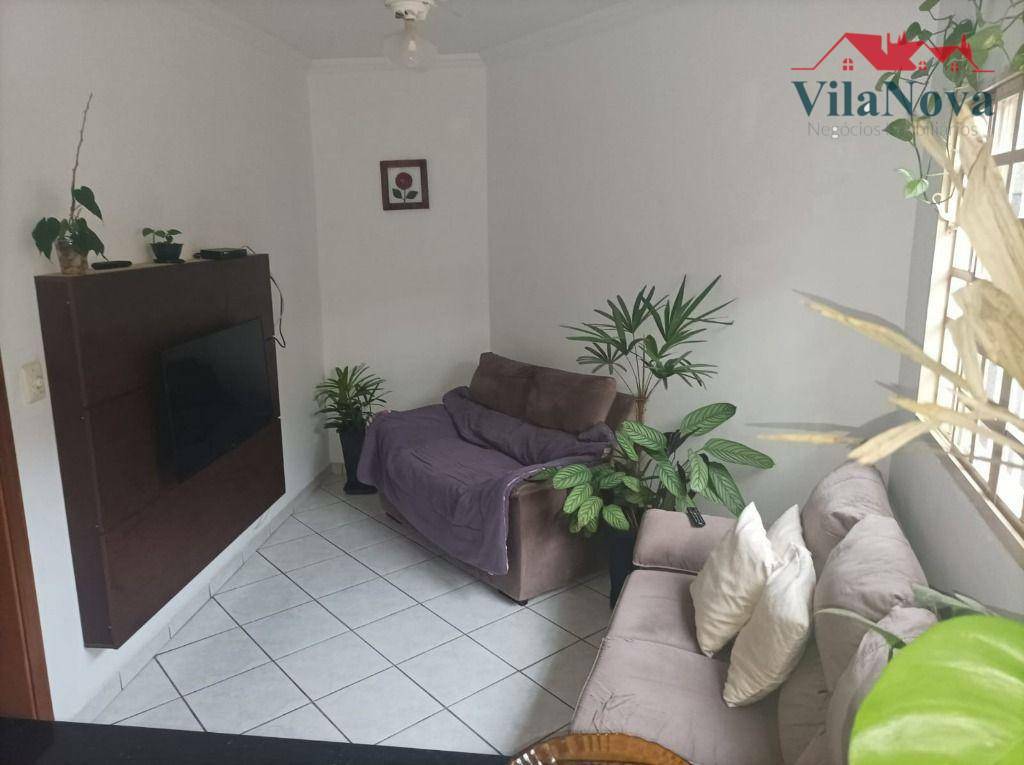 Casa à venda com 3 quartos, 170m² - Foto 6