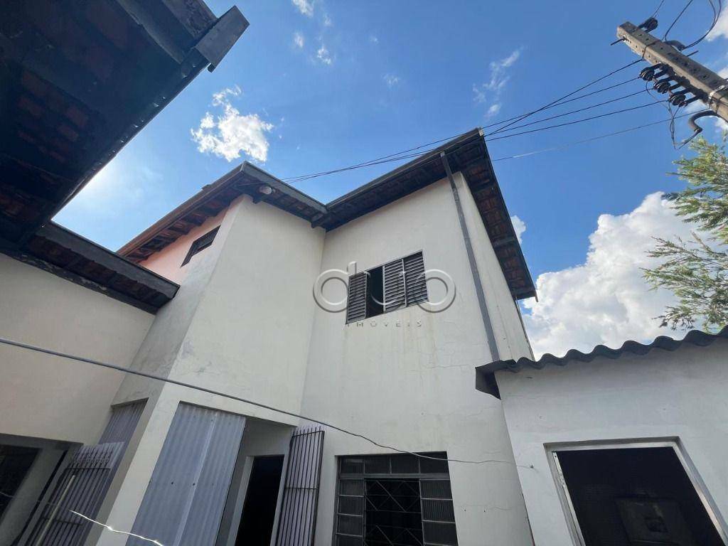 Casa à venda com 3 quartos, 212m² - Foto 33