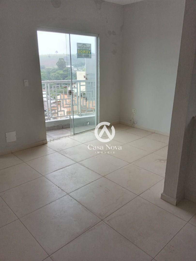 Apartamento à venda com 2 quartos, 76m² - Foto 17