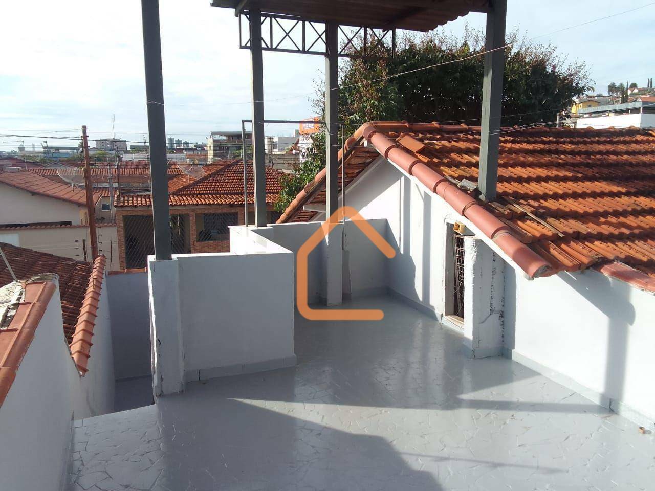 Casa à venda com 3 quartos, 108m² - Foto 11