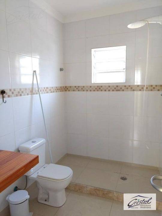 Casa à venda com 3 quartos, 218m² - Foto 25