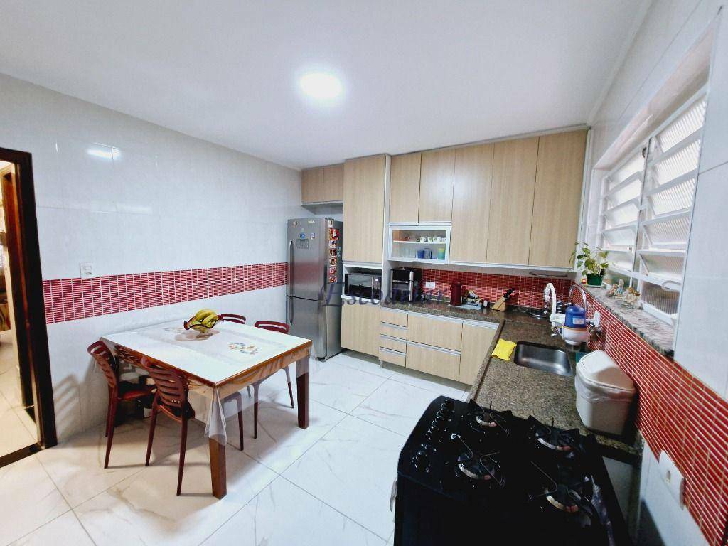 Sobrado à venda com 3 quartos, 161m² - Foto 11